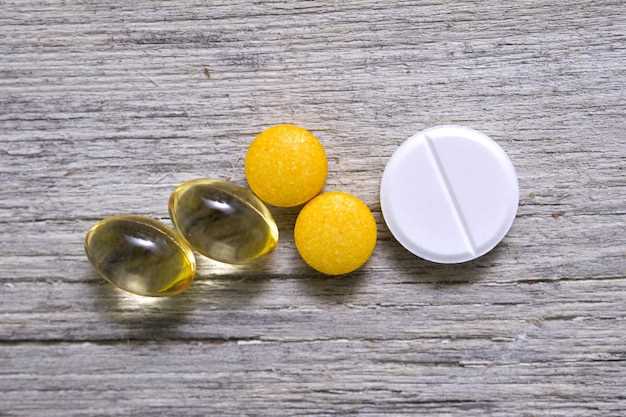 Omeprazole and oxytetracycline