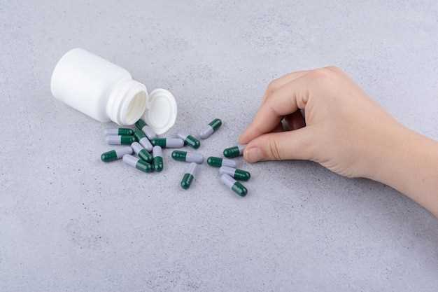 Omeprazole delayed-release capsules usp